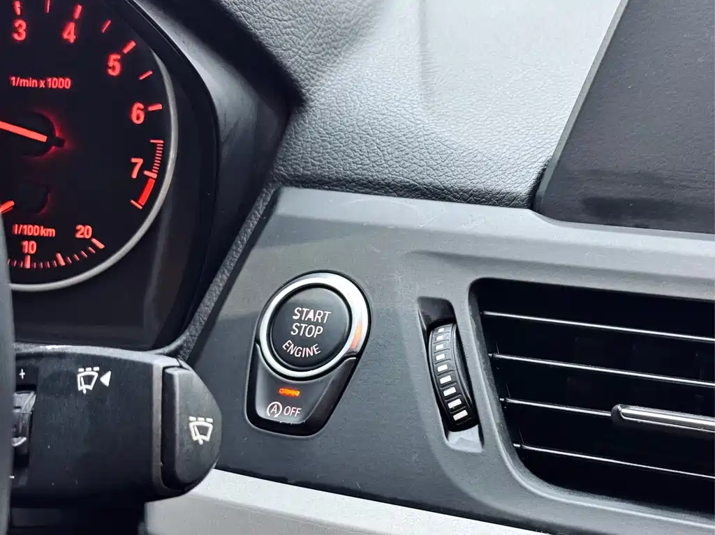 BMW 1 Series 2017 — фото 21