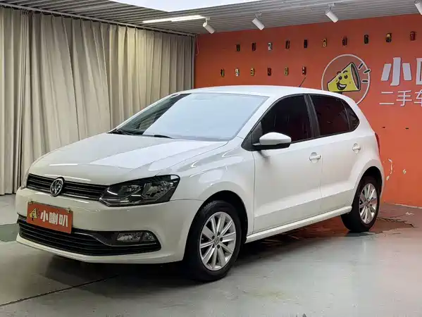 Volkswagen Polo 2015