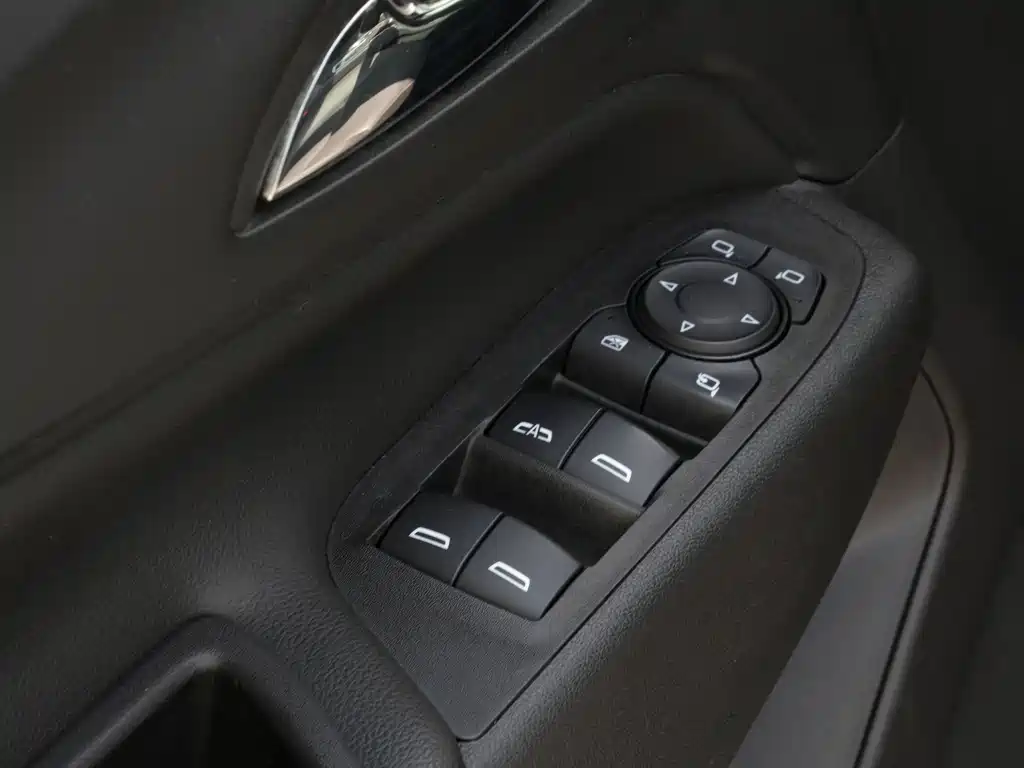 Chevrolet Equinox 2020 — фото 14