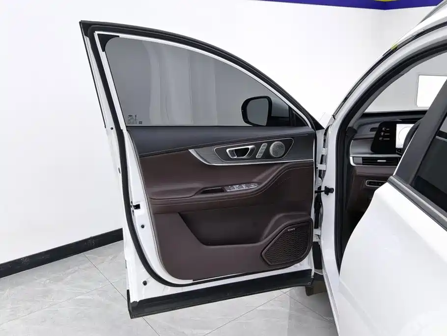 Chery Tiggo 8 PRO 2023 — фото 7