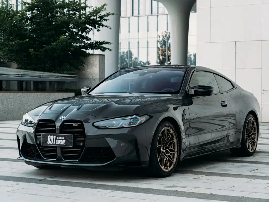 BMW M4 2024