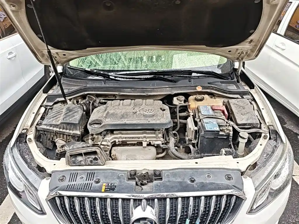 Buick Excelle 2017 — фото 20