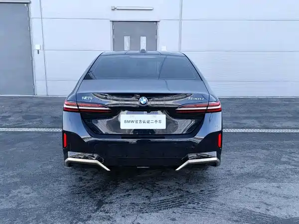 BMW 5 Series 2024