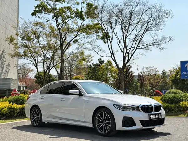 BMW 3 Series 2022
