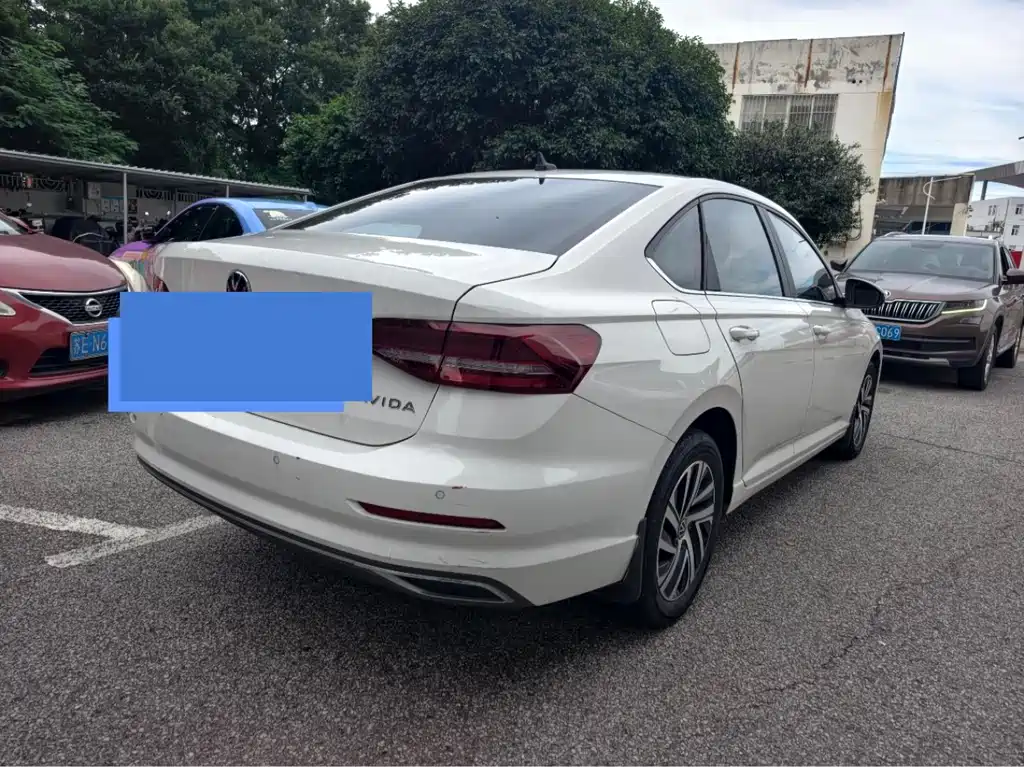 Volkswagen Lavida 2022