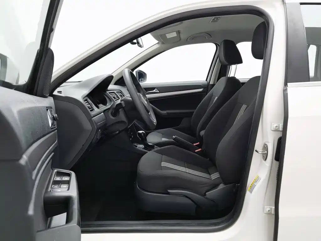 Volkswagen Gran Lavida 2016 — фото 10