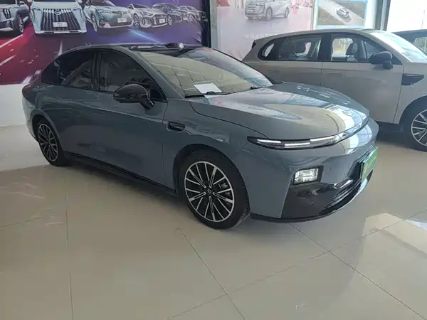 Leapmotor B01 2025