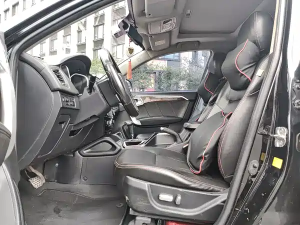 Geely GX7 2015