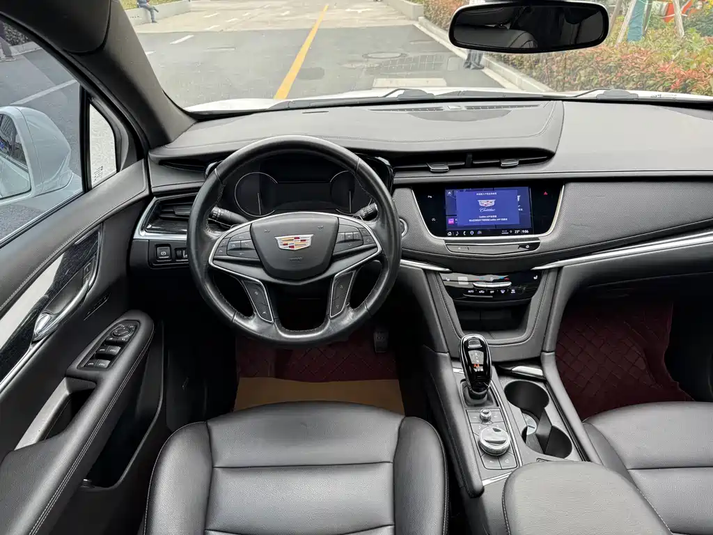 Cadillac XT5 2022 — фото 18