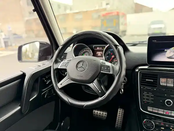 Mercedes-Benz G-Class 2017