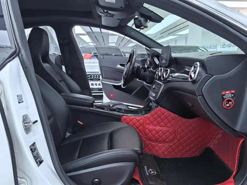 Mercedes-Benz CLA 2019 — фото 12