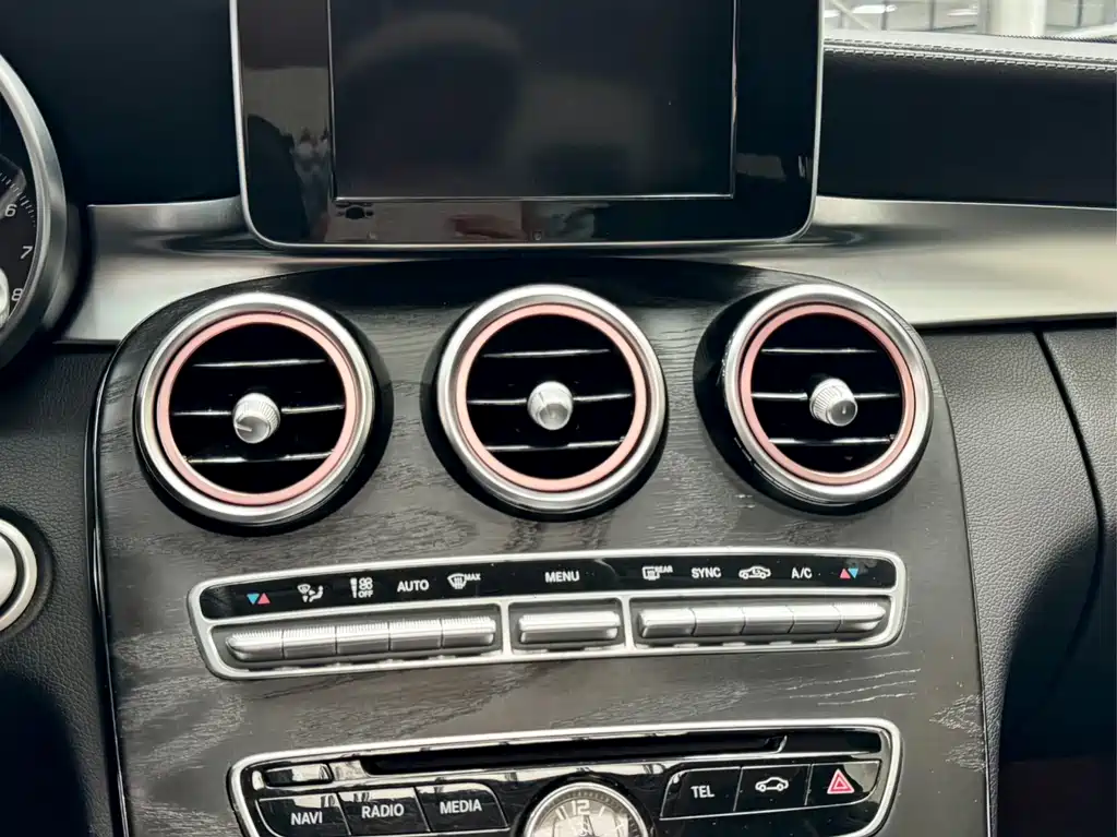 Mercedes-Benz C-Class 2016 — фото 21