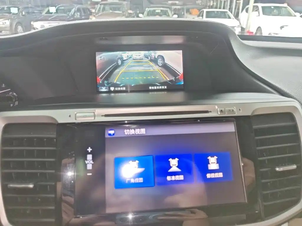 Honda Accord 2014 — фото 13