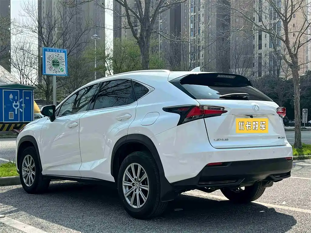 Lexus NX 2017 — фото 4