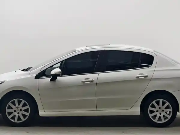 Peugeot 308 2013