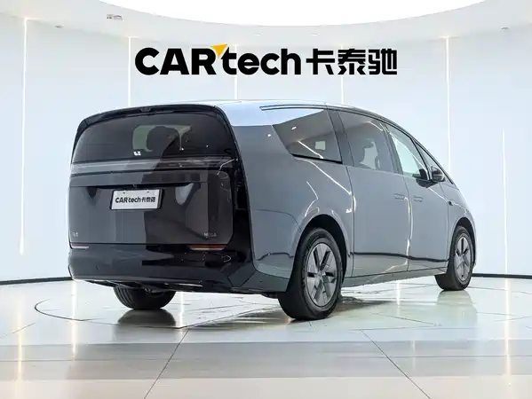 Li Auto MEGA 2025