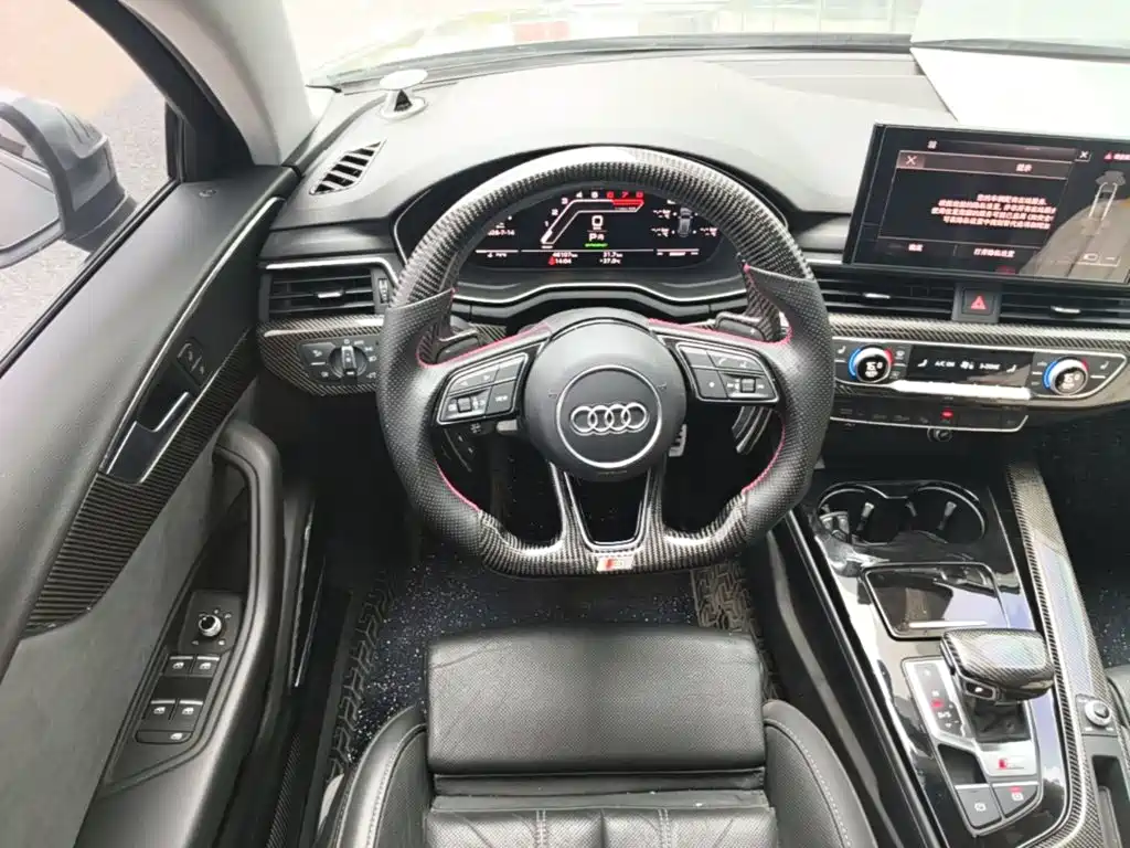 Audi A4L 2021 — фото 11