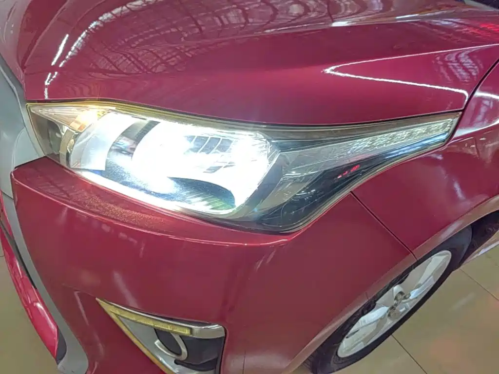 Toyota Yaris L 2016 — фото 24