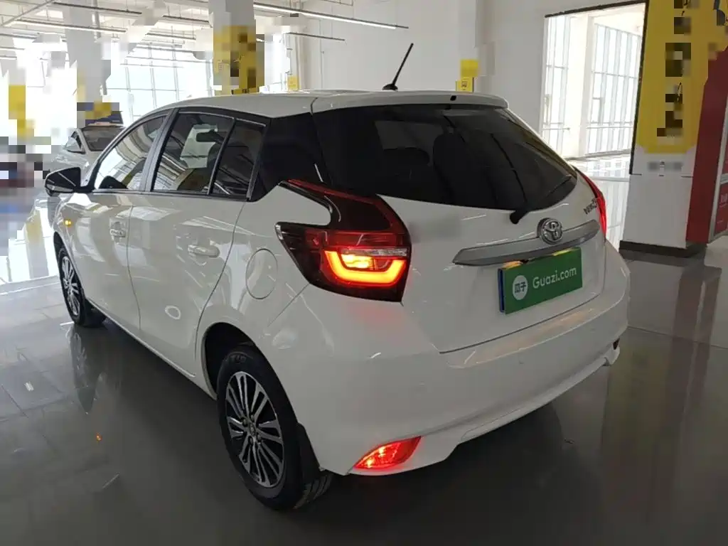 Toyota Vios FS 2022