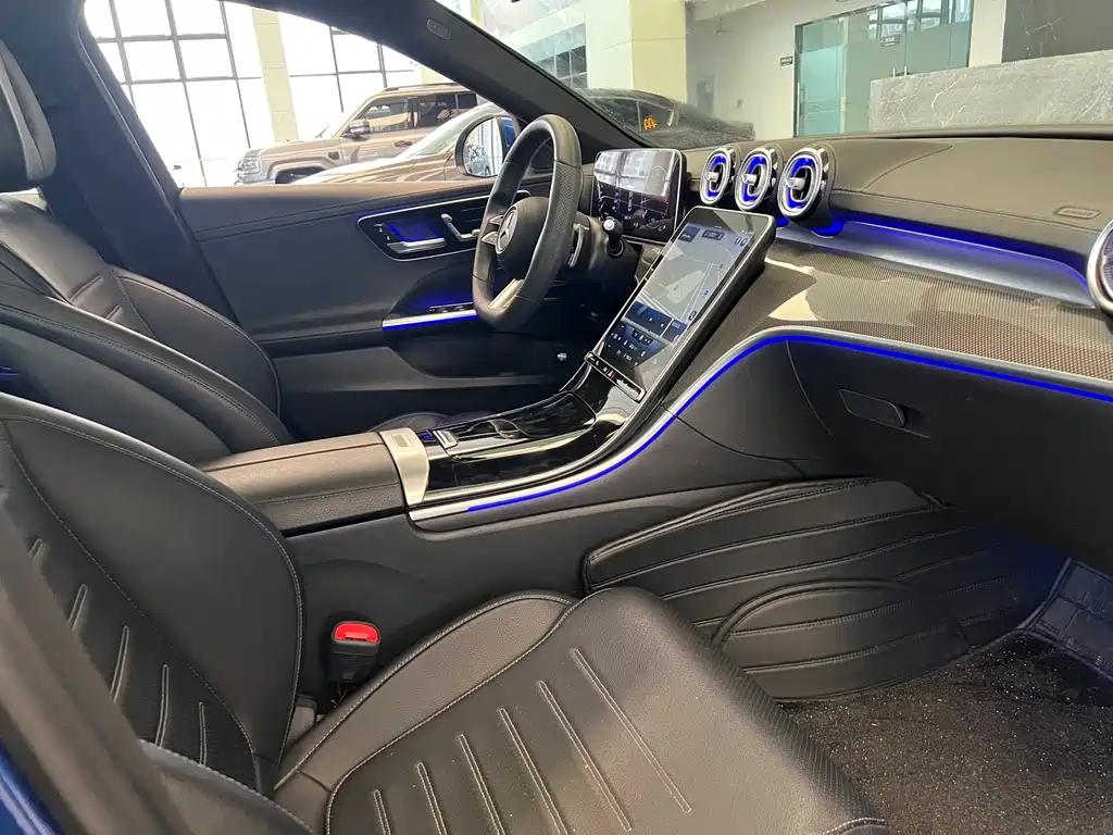 Mercedes-Benz C-Class 2022 — фото 8