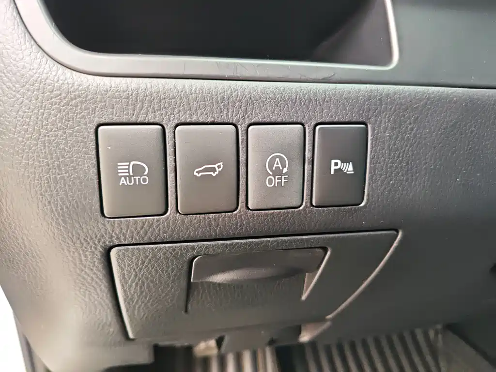 Toyota Highlander 2020 — фото 21