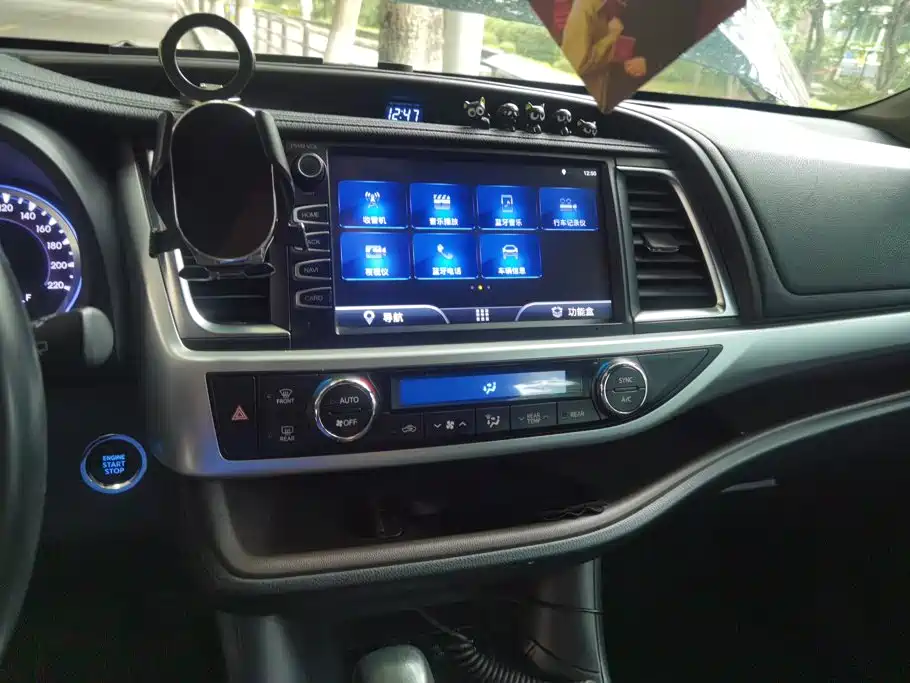 Toyota Highlander 2019 — фото 13