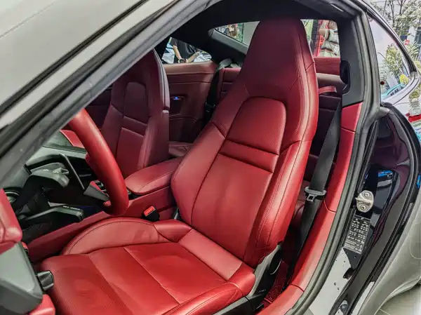 Porsche 911 2020