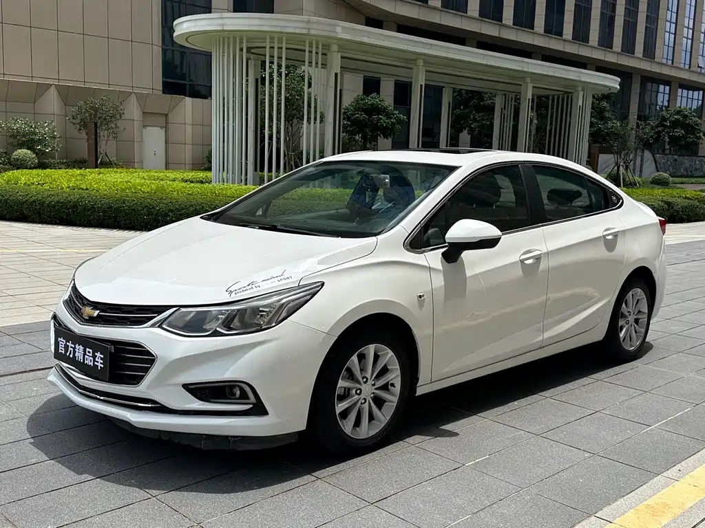 Chevrolet Cruze 2017 — фото 1