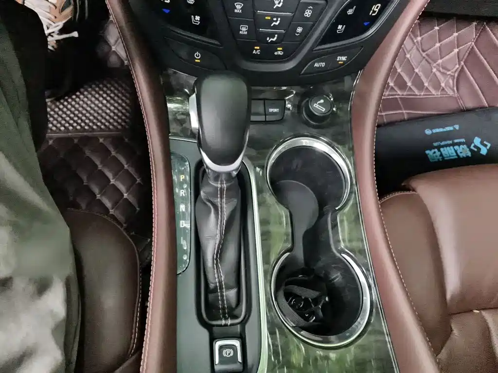 Buick Envision Plus 2015 — фото 7