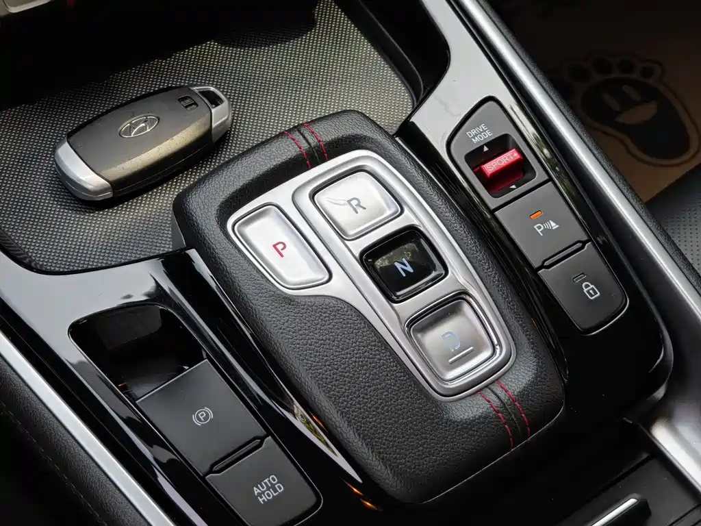 Hyundai Fista 2023 — фото 16