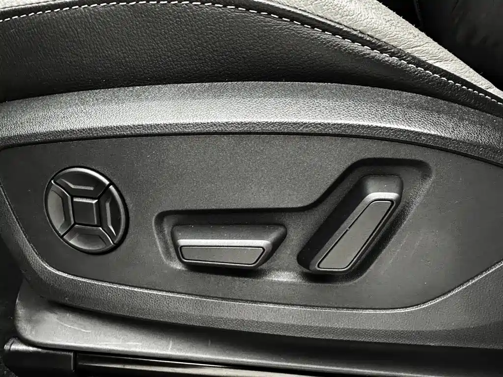 Audi Q3 2022 — фото 13