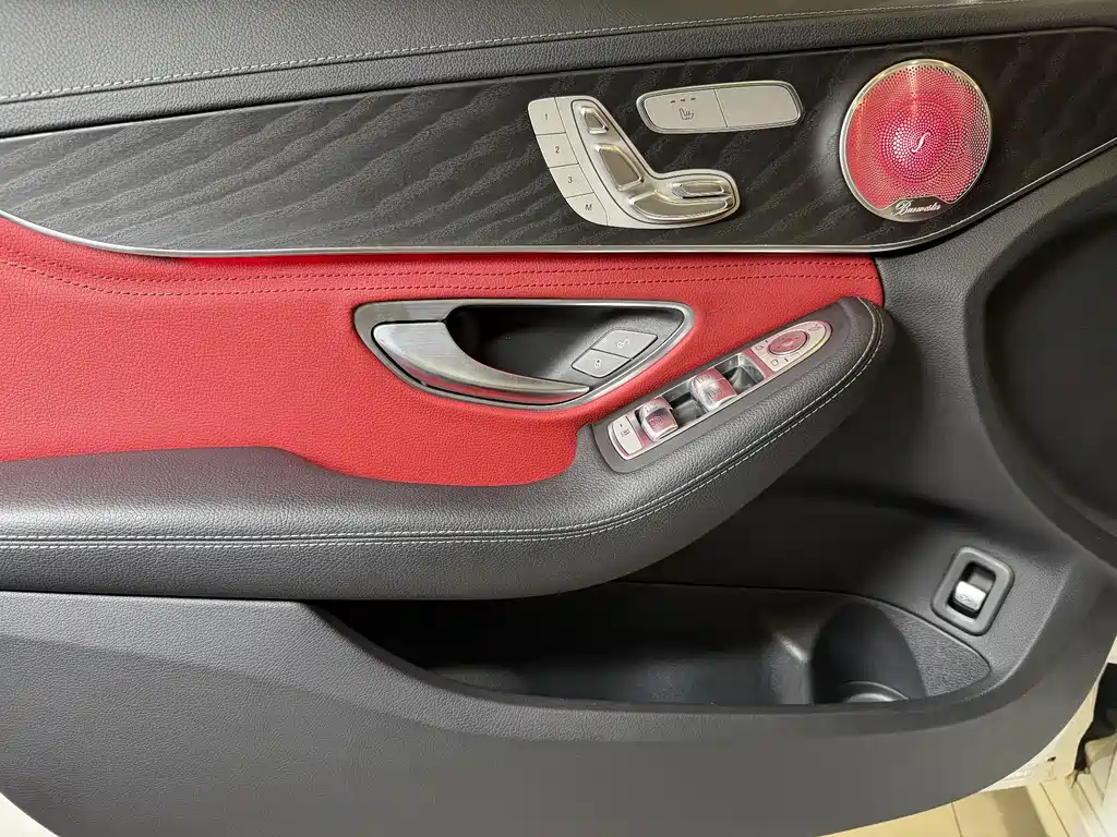 Mercedes-Benz C-Class 2020 — фото 12