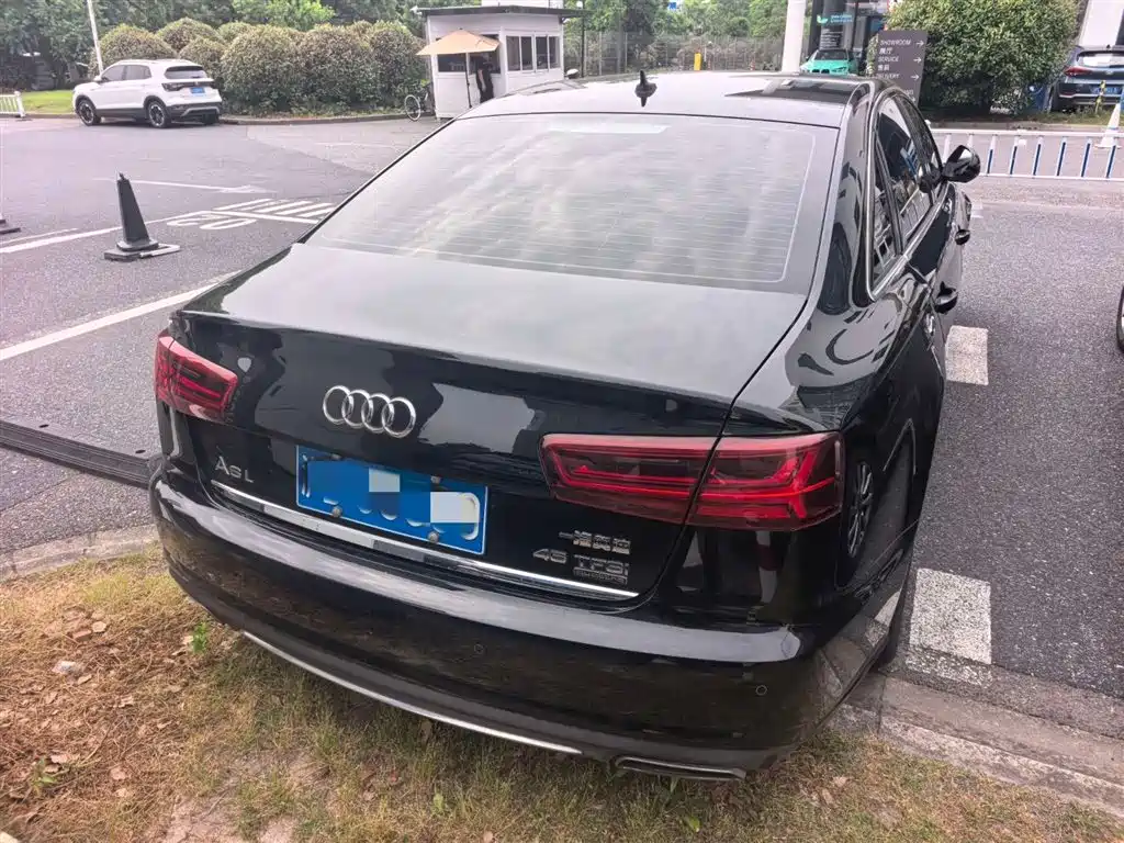 Audi A6L 2016 — фото 2