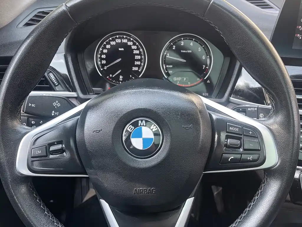 BMW X1 2022 — фото 11