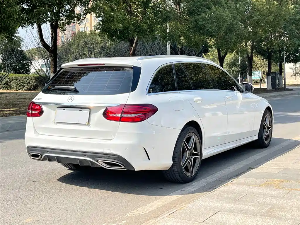 Mercedes-Benz C-Class 2019 — фото 7