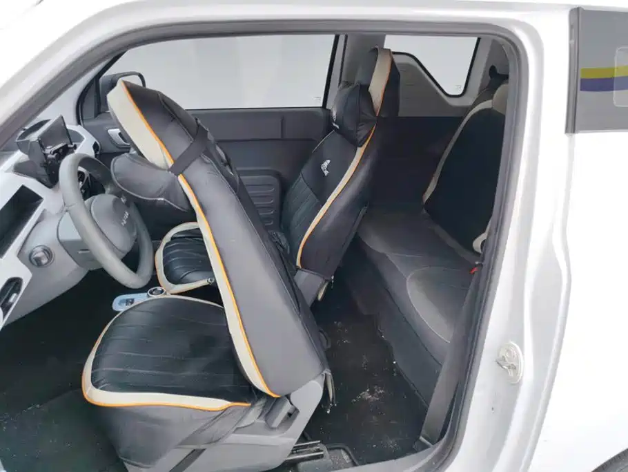 Geely Galaxy Panda 2025 — фото 11