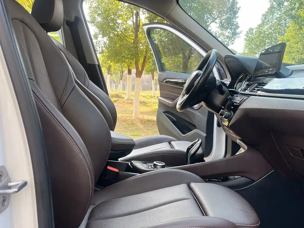 BMW X1 2022 — фото 15
