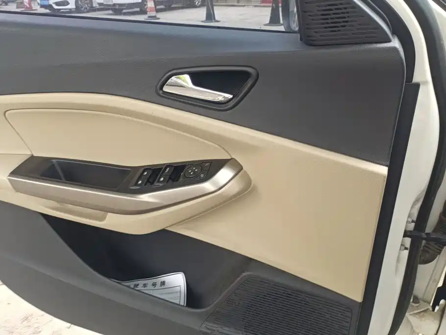 Ford Escort 2018