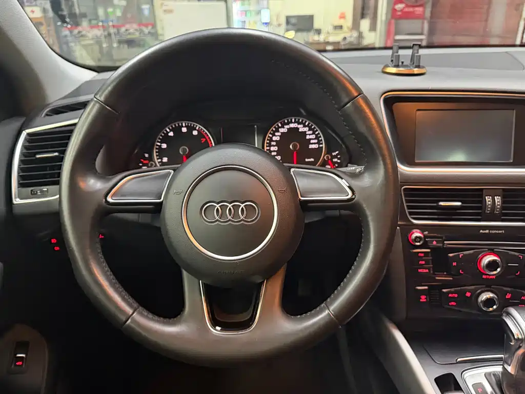 Audi Q5 2014 — фото 13