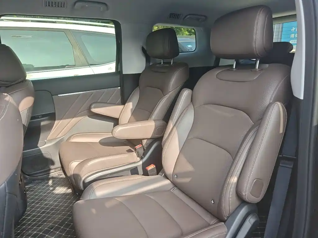 Wuling Starlight 730 New Energy 2025 — фото 17