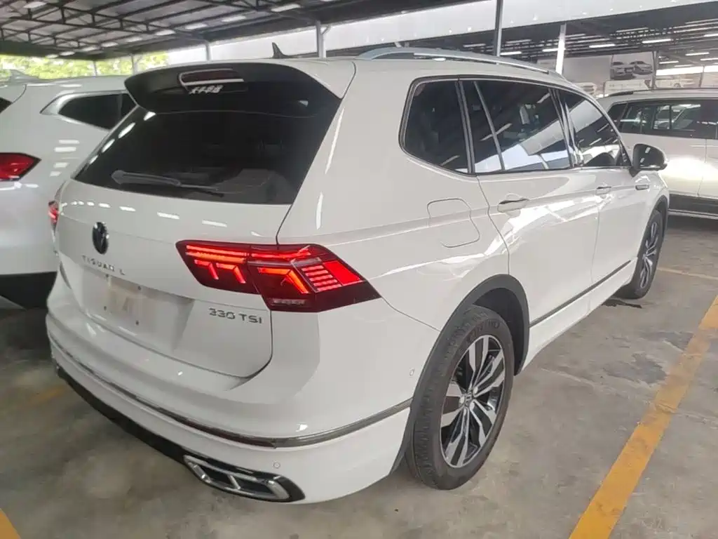 Volkswagen Tiguan L 2021