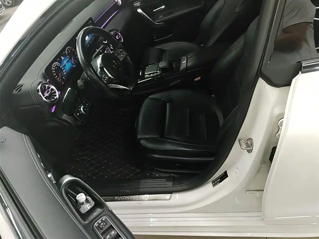 Mercedes-Benz CLA 2021 — фото 15