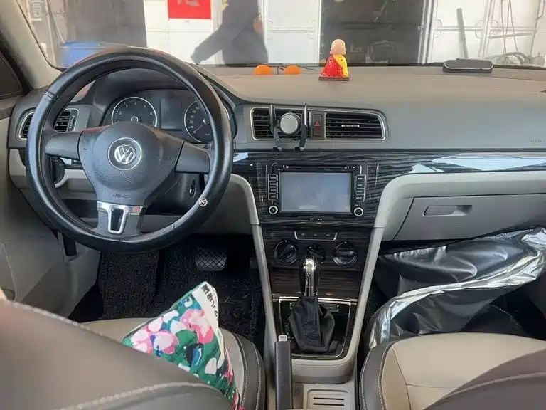 Volkswagen Gran Lavida 2014