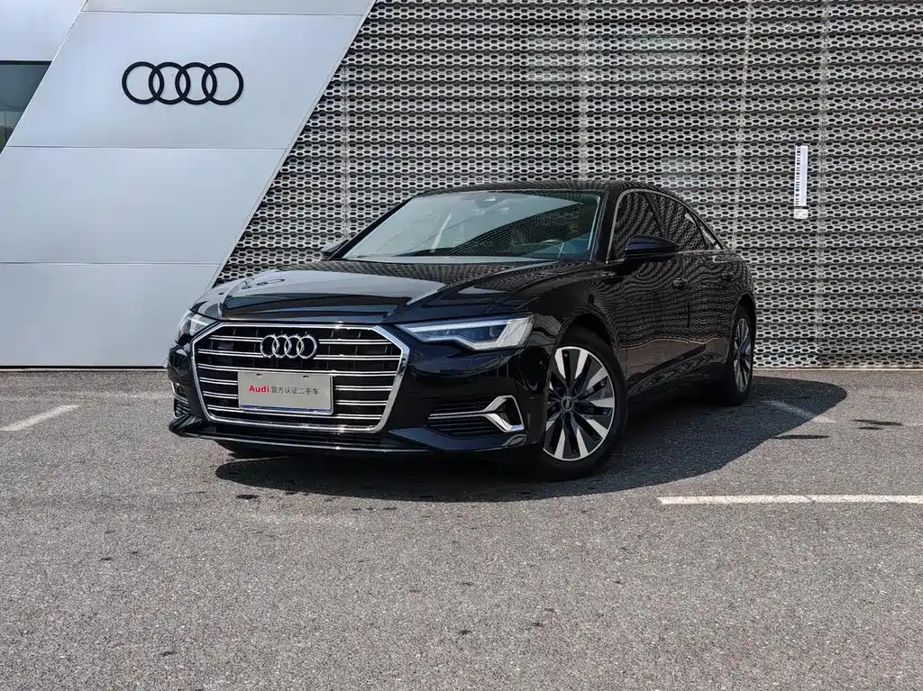 Audi A6L 2023 — фото 1