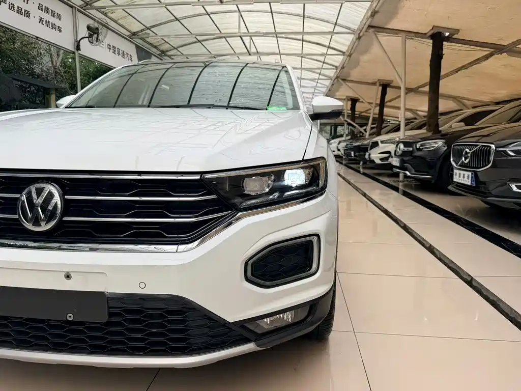 Volkswagen T-Roc 2020 — фото 3