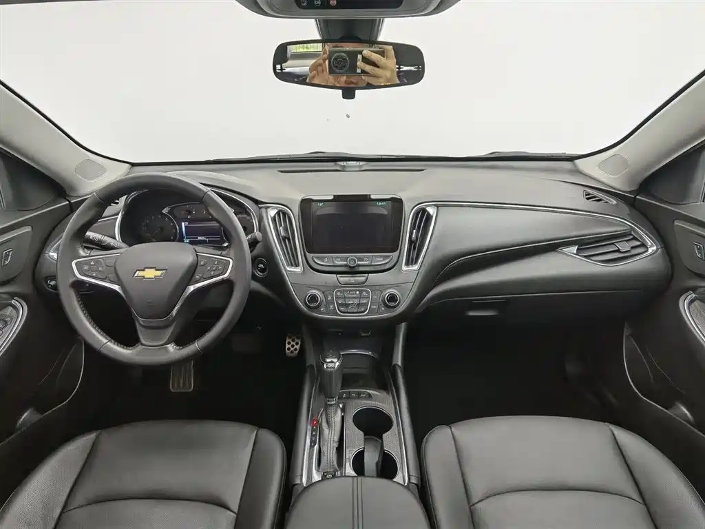 Chevrolet Malibu XL 2017 — фото 5