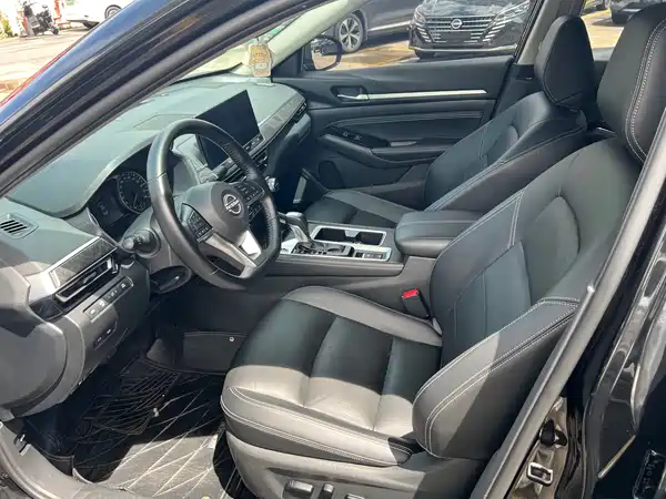 Nissan Teana 2024