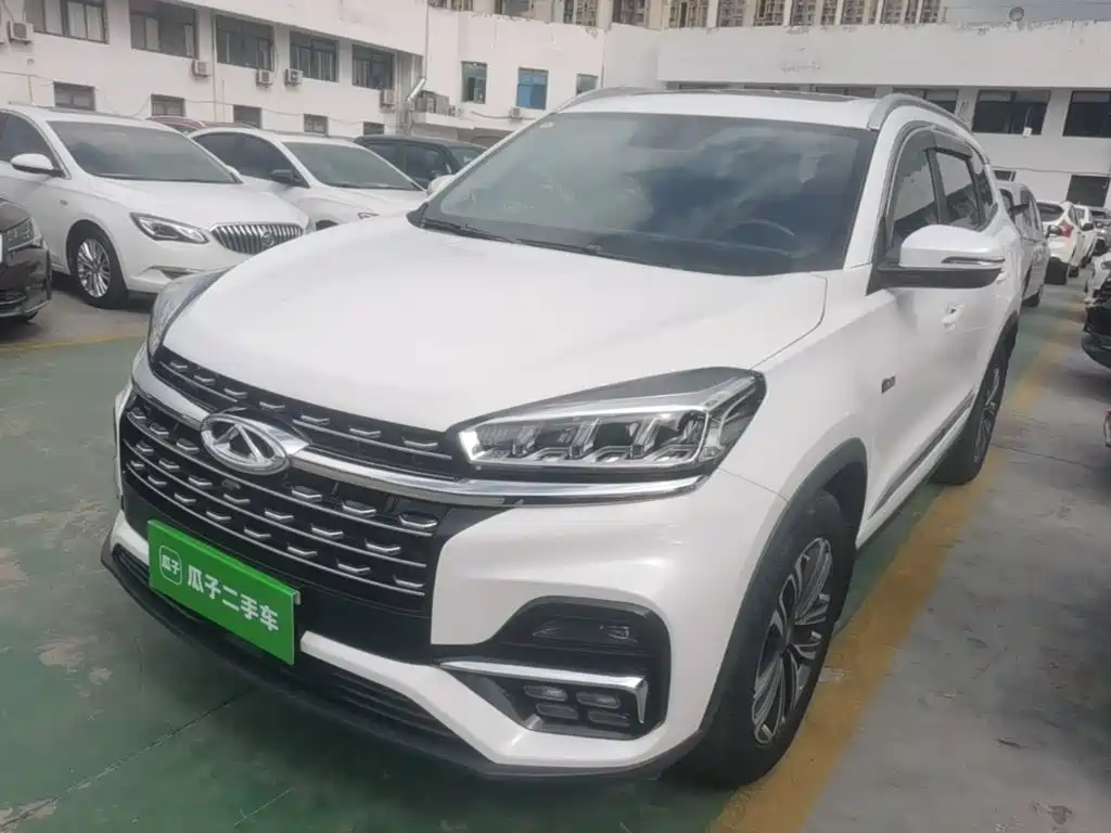 Chery Tiggo 8 2023 — фото 2