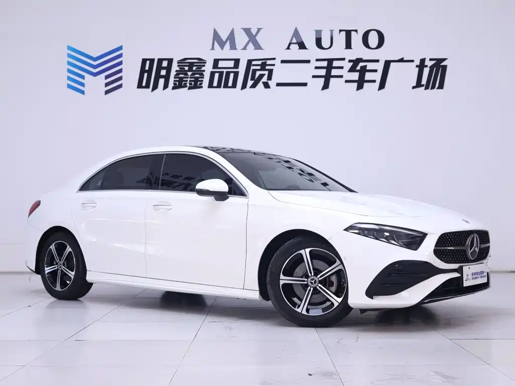 Mercedes-Benz A-Class 2023 — фото 5