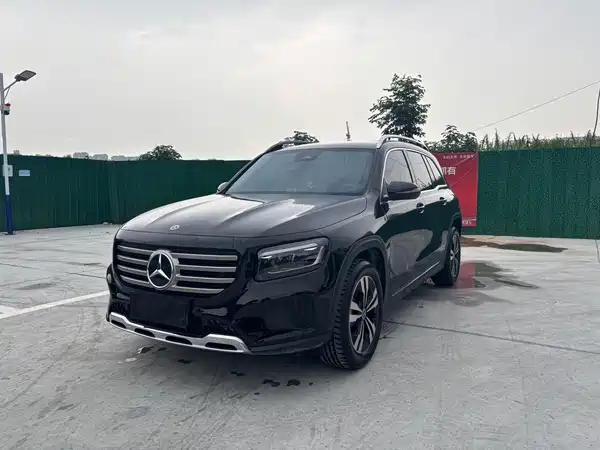 Mercedes-Benz GLB 2024